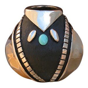 Maovesa Bronze Urn